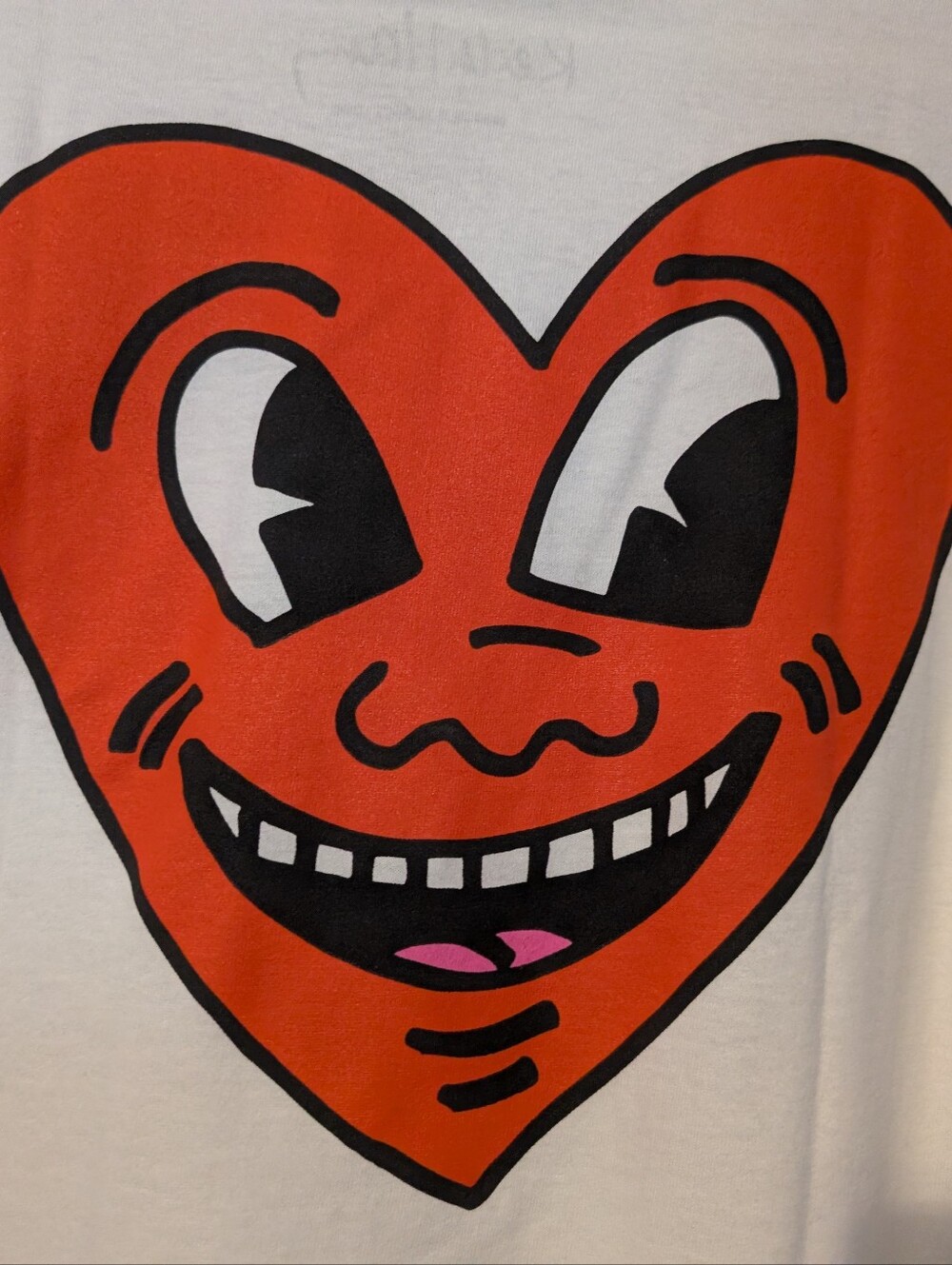 Kieth Haring Tee Shirt Keith Haring Smiling Heart Men NEW - Picture 13 of 16